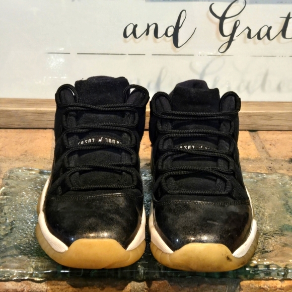 Air Jordan 11 Retro Low GS Sz 5.5Y Black 'Barons' Grey #528896-010 - Picture 2 of 9